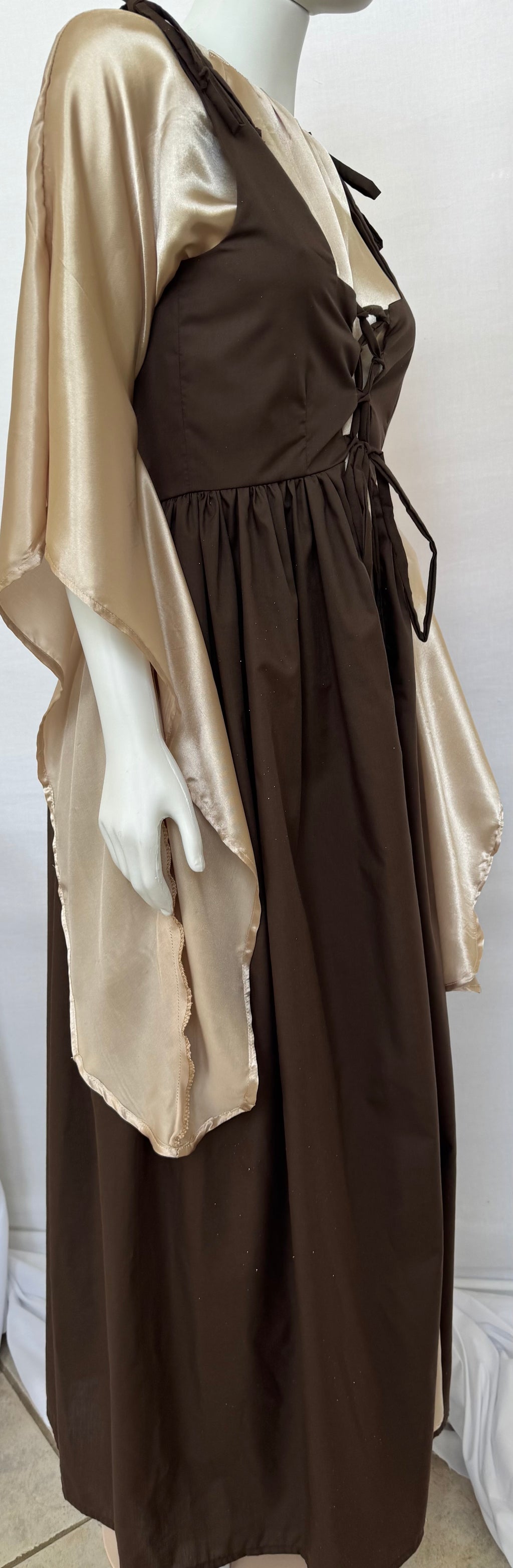 Renaissance dress. Two pieces set. Brown. Medium / small size.