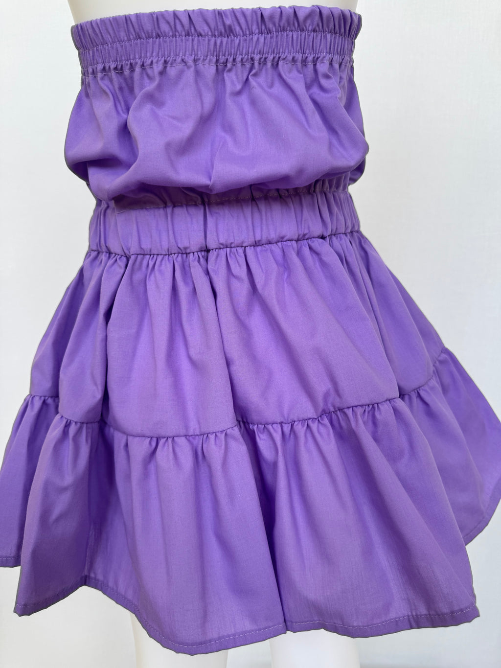Kids Purple dress.💜 💟 💜 size 4-6 years old. Strapless with ruffled bottom. Summer little girls dress, breathable and light weight material.