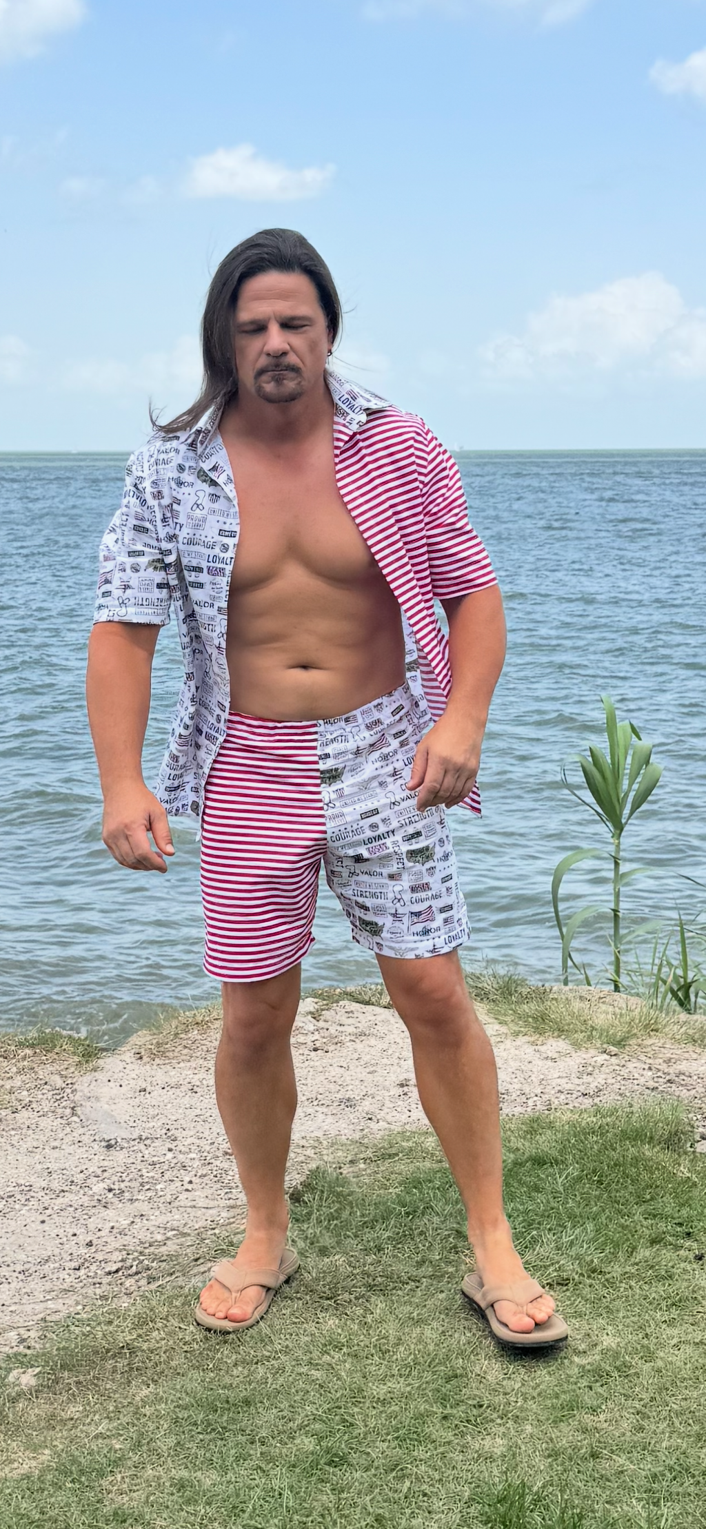 Men’s. Set two pieces, shirt + shorts. Medium size. White, red and white lines pattern.